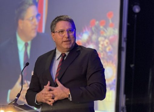 Teacher’s Corner: Derek Swart wins Kader Asmal Lifetime Achievement Award