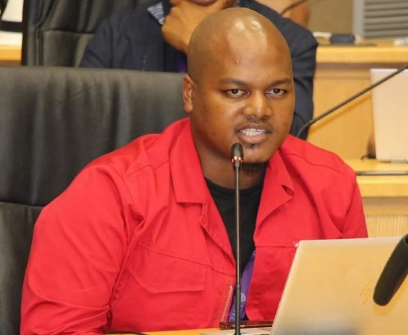 EFF slams move to criminalise student debt