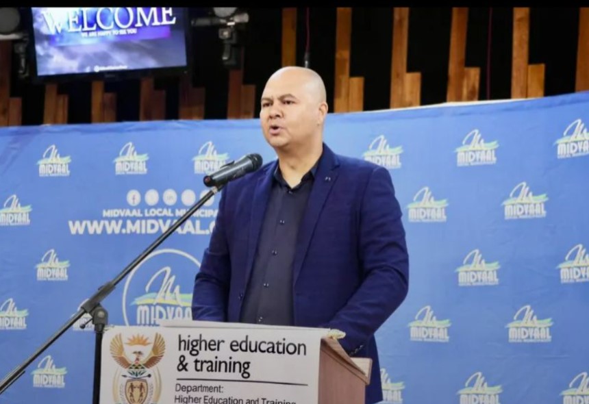DHET urges business to back youth skills at Midvaal imbizo
