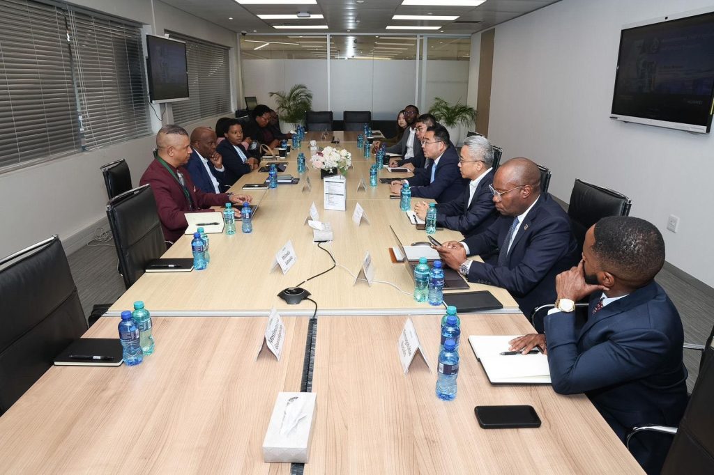 Deputy Minister Gungubele strengthens digital partnerships